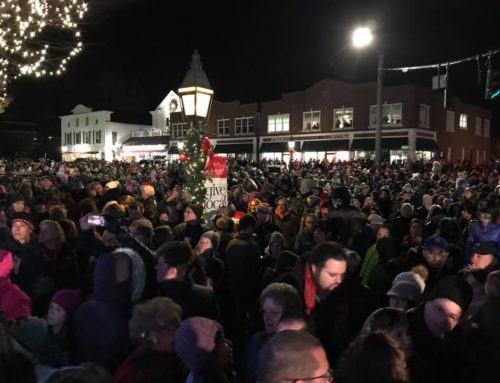 Ridgefield Holiday Stroll at 20: Toy Soldiers, Nutcracker Dancers, Carolers, Scavenger Hunt, and More!